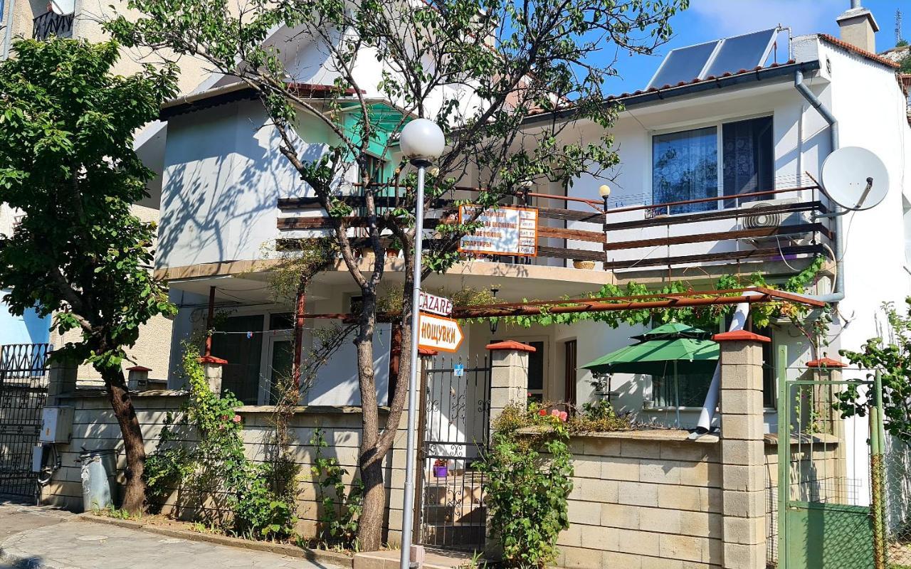 Fema Guest House バルチク エクステリア 写真