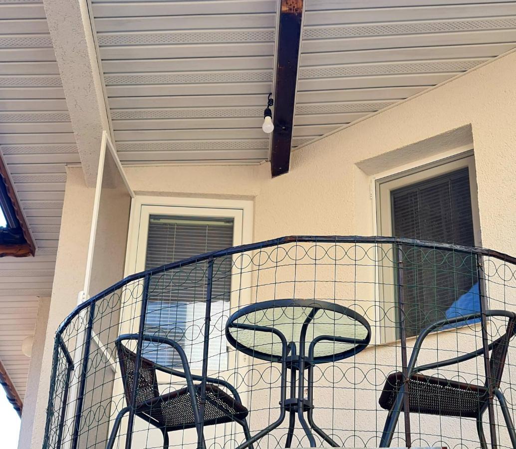 Fema Guest House バルチク エクステリア 写真