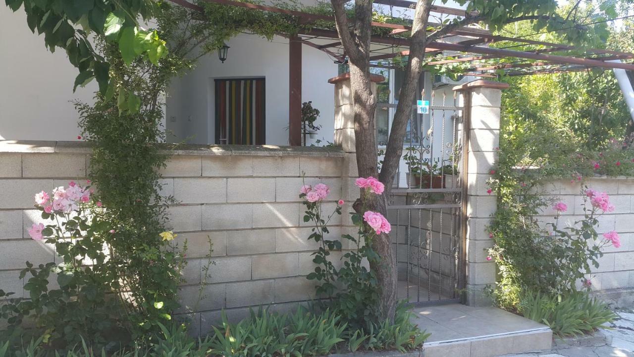 Fema Guest House バルチク エクステリア 写真